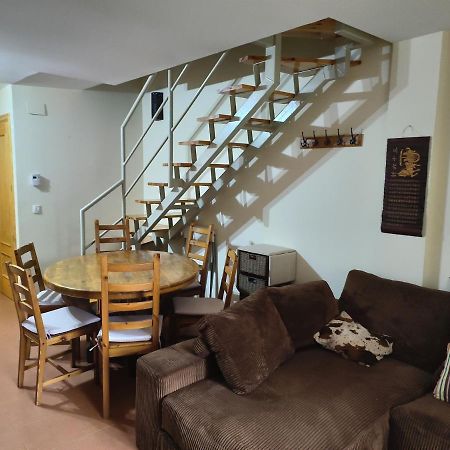 Duplex Con Jardin En Pirineos, Totalmente Equipado Appartement Villanúa Buitenkant foto