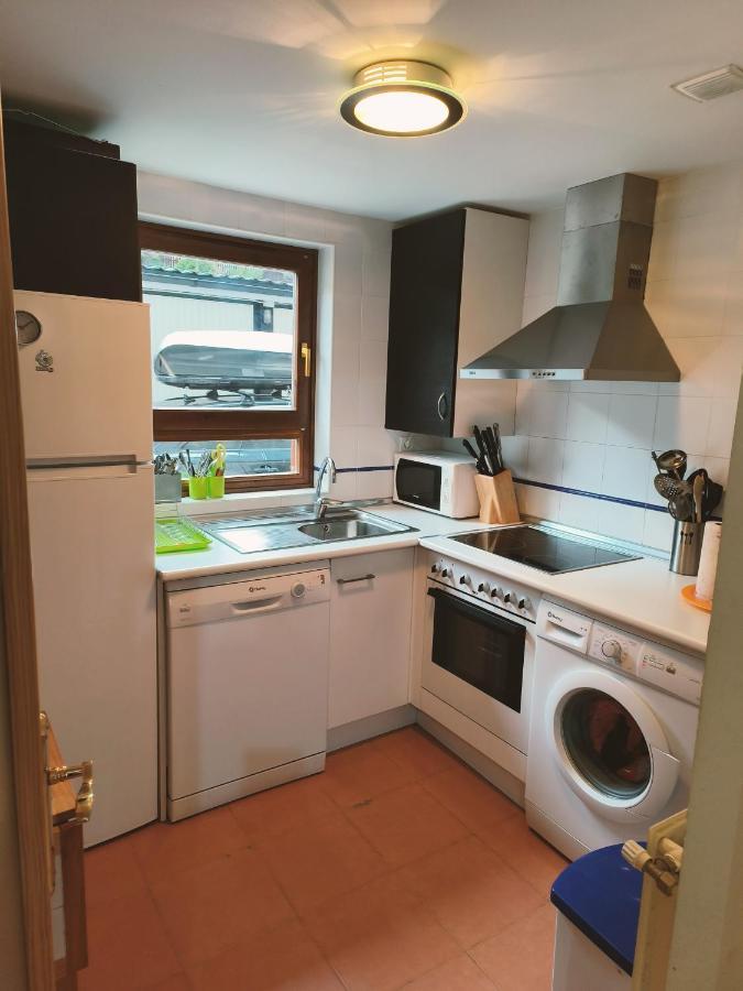Duplex Con Jardin En Pirineos, Totalmente Equipado Appartement Villanúa Buitenkant foto